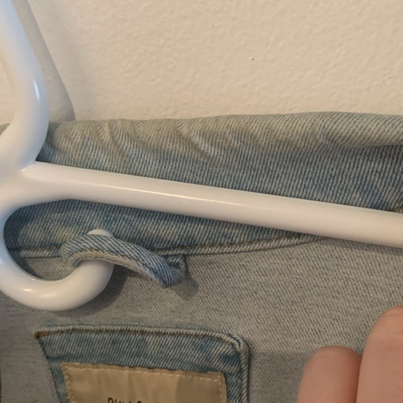 Fantastic Unisex Pull and Bear Light Blue Denim Jean Jacket SZ Medium 🔥 - Picture 7 of 13
